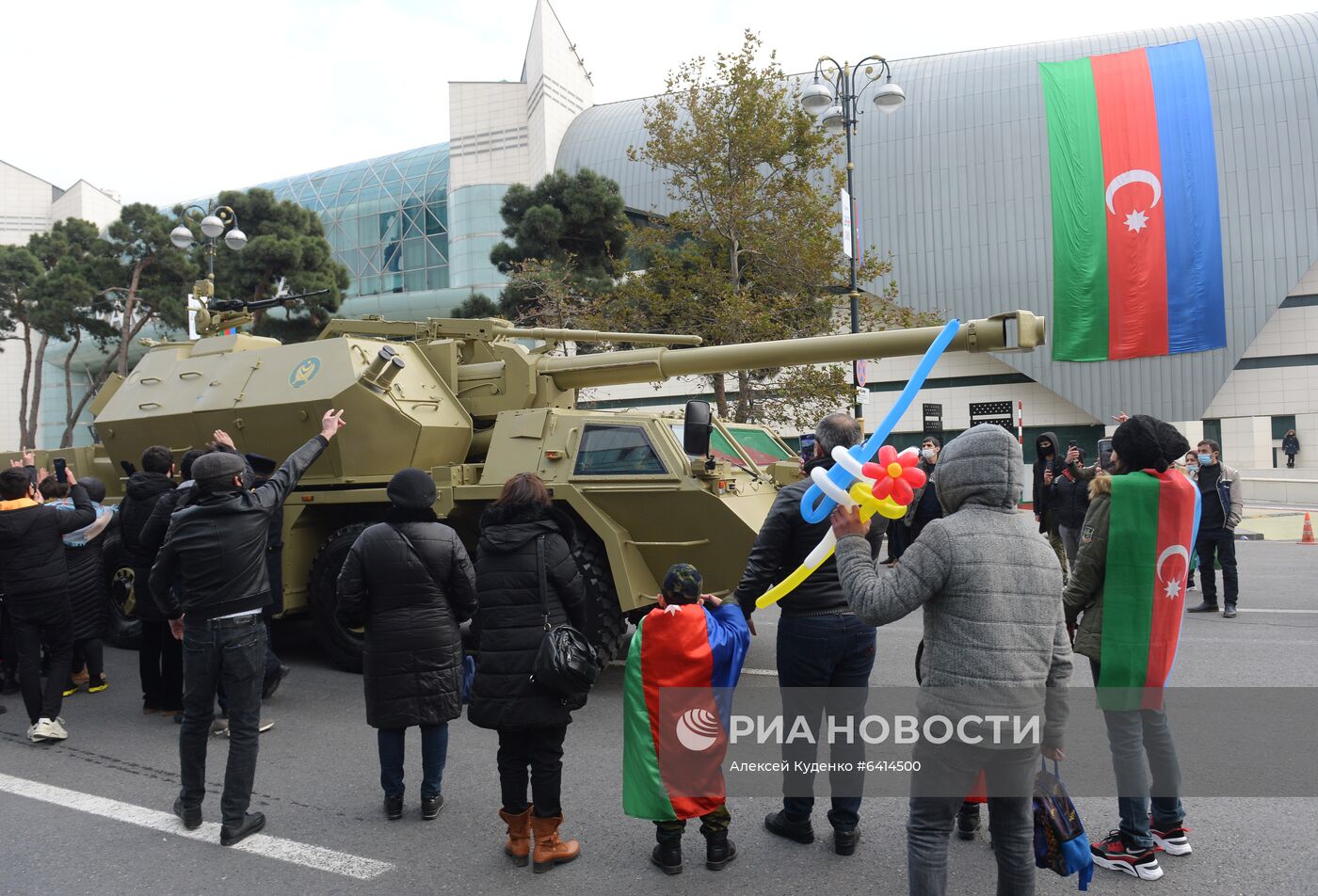 Военный парад в Баку