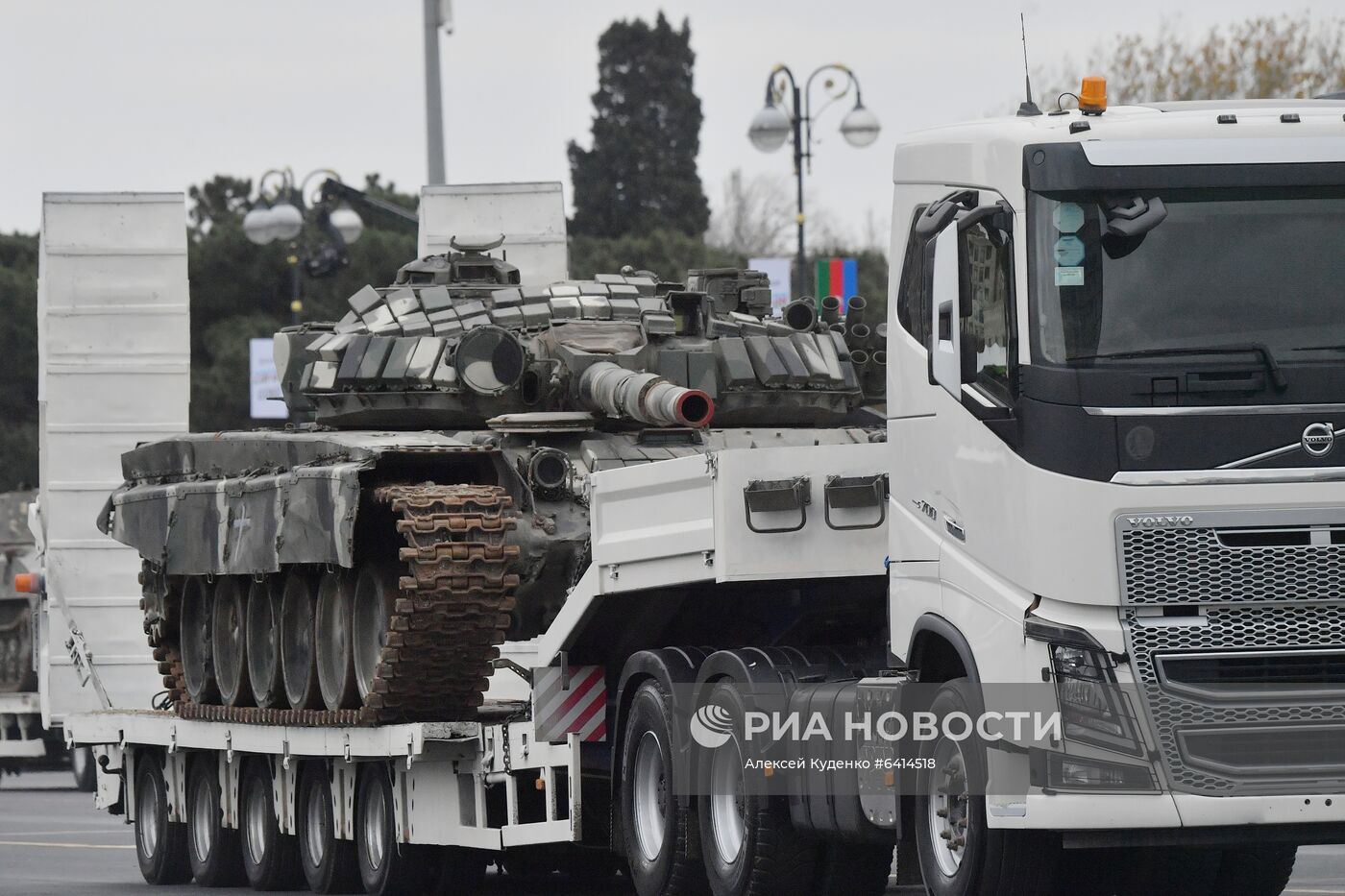 Военный парад в Баку