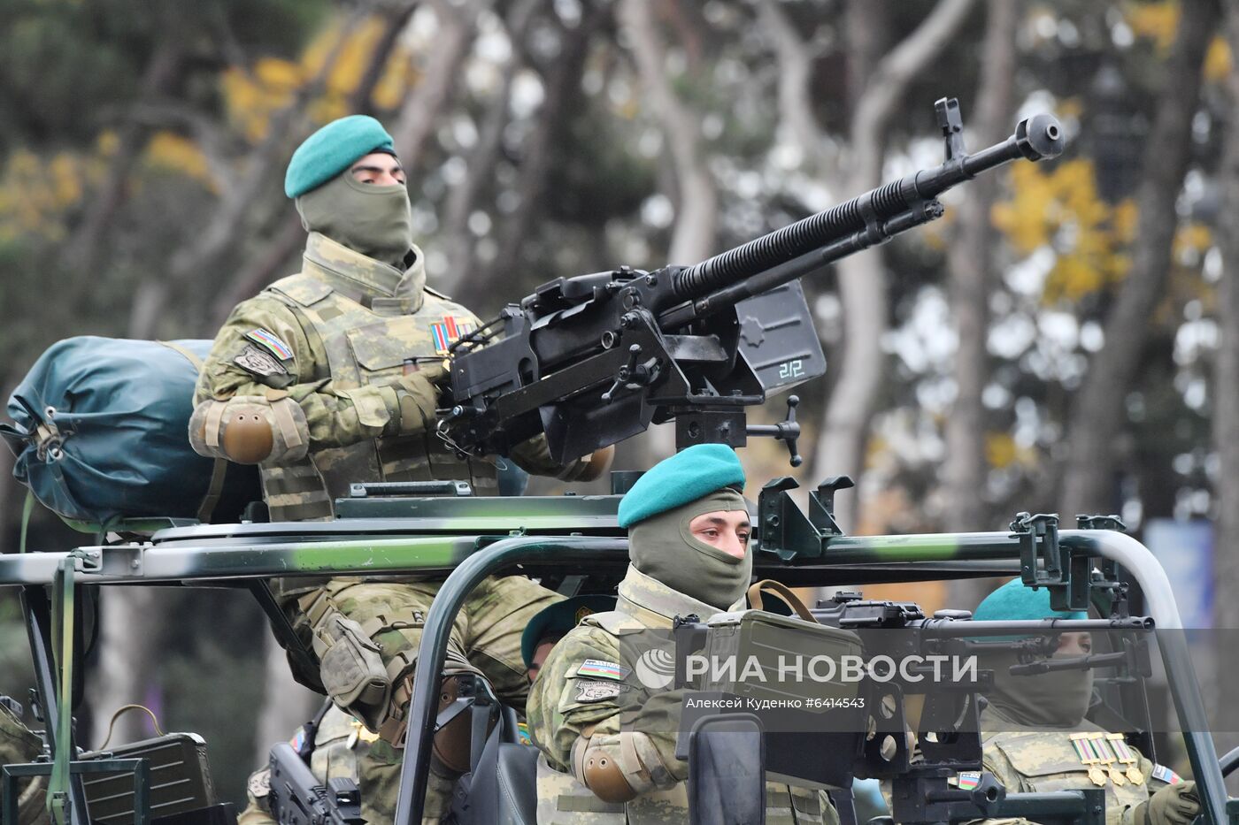 Военный парад в Баку