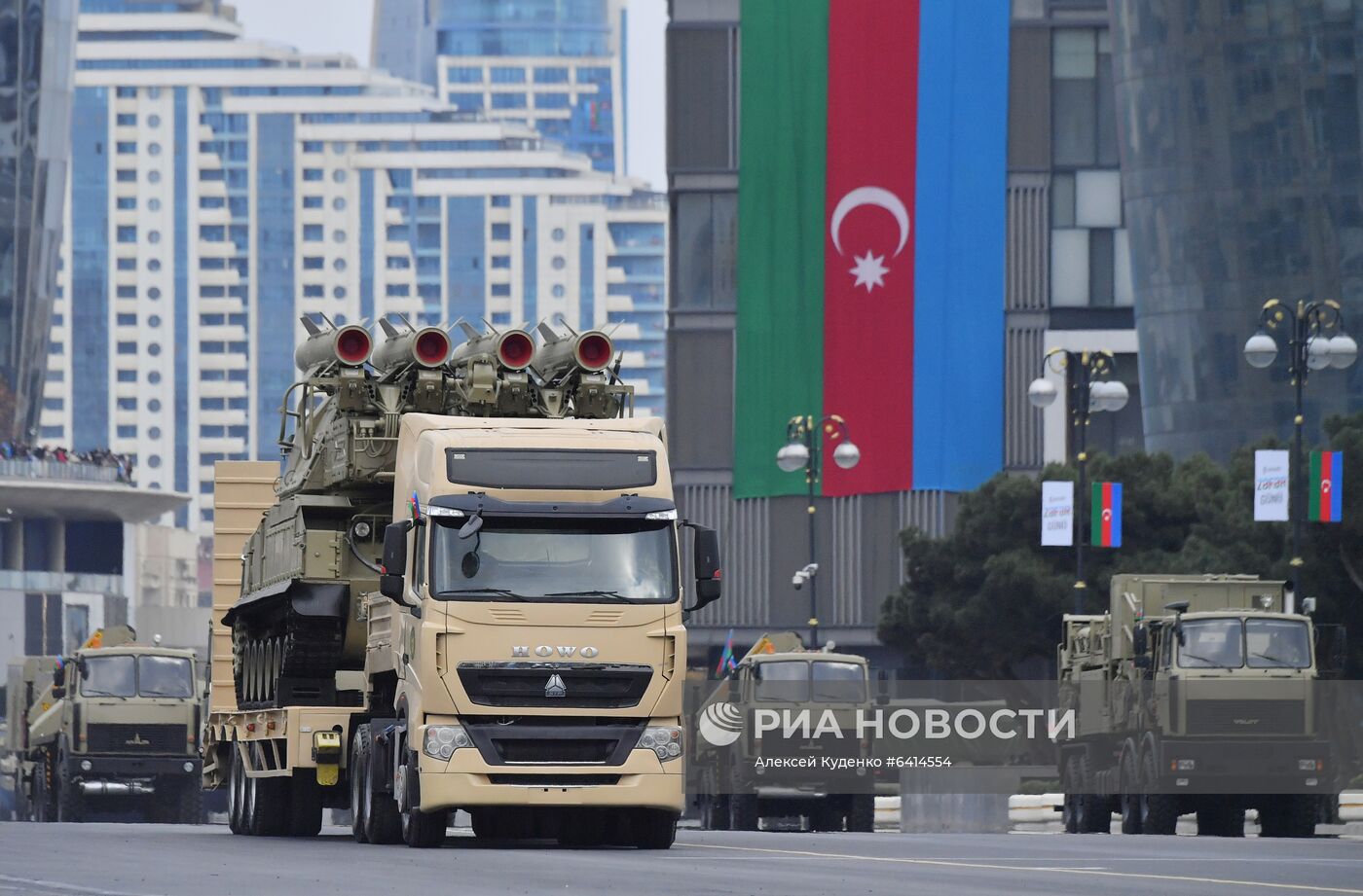 Военный парад в Баку