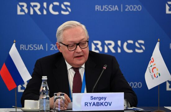 Заседание шерп/су-шерп стран БРИКС. День второй