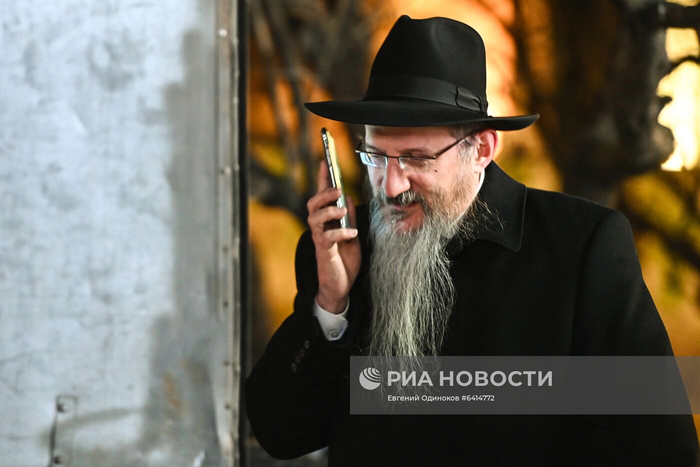 Зажжение ханукальной меноры на Театральной площади