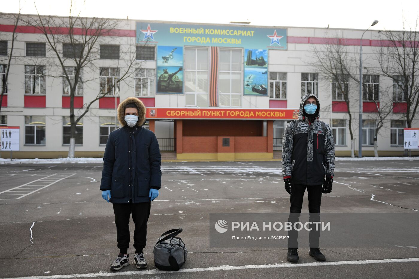 Отправка призывников в научные роты Вооруженных сил 