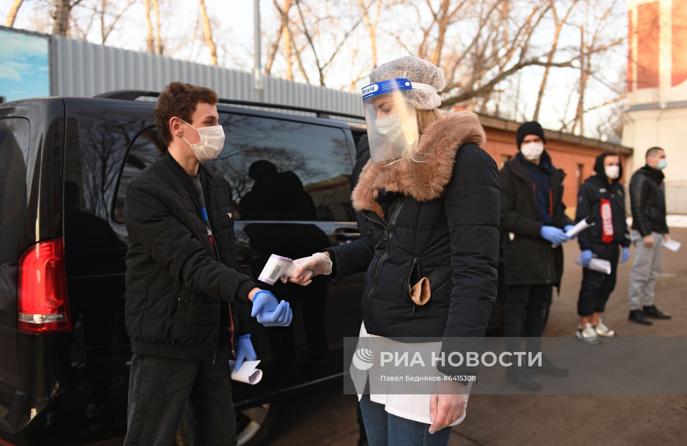 Отправка призывников в научные роты Вооруженных сил 