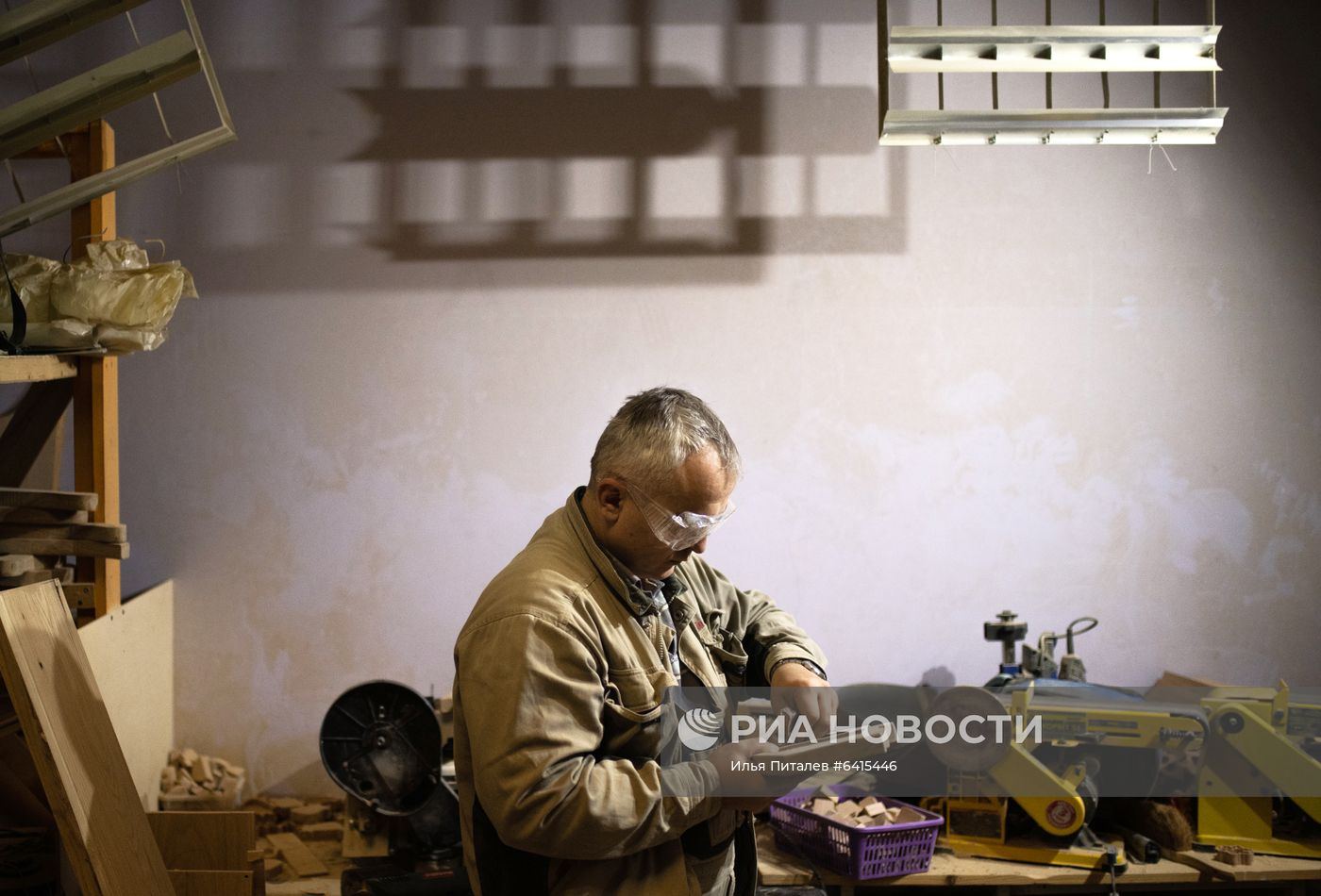 Ремесленная мастерская "Артель блаженных" в Москве