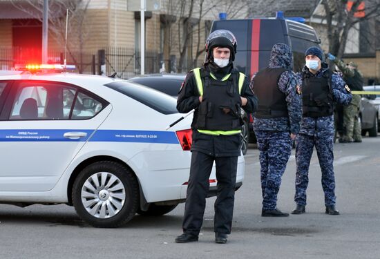  В Карачаево-Черкесии боевик совершил самопродрыв при попытке задержания