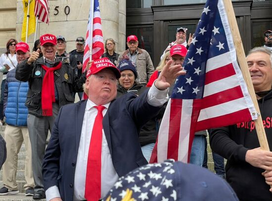 Акция сторонников Трампа в Вашингтоне