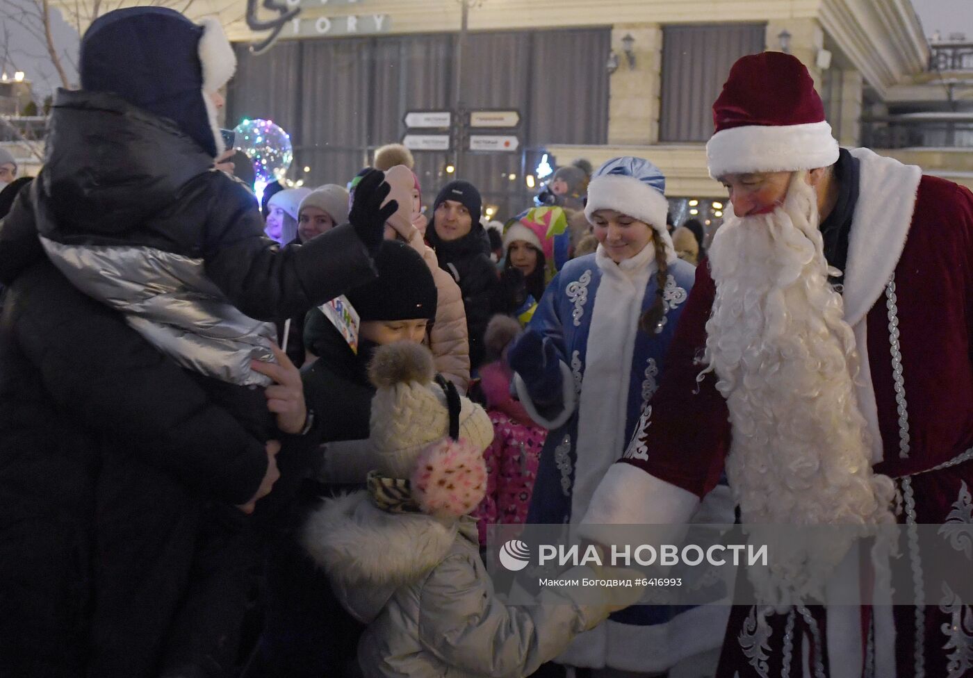 Открытие ретро-городка "Кремлевский огонёк" в Казани