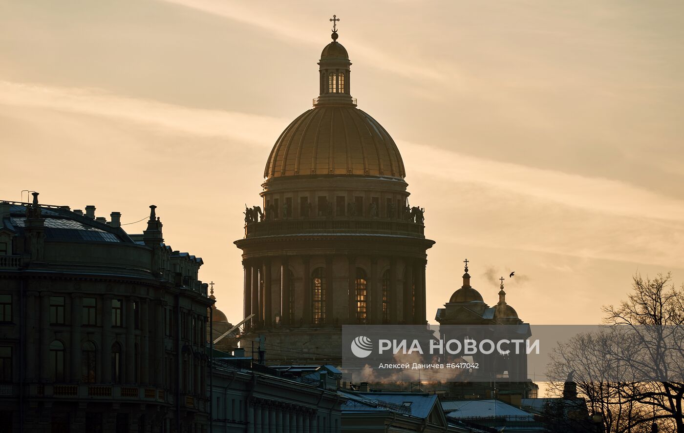 Солнечный день в Санкт-Петербурге