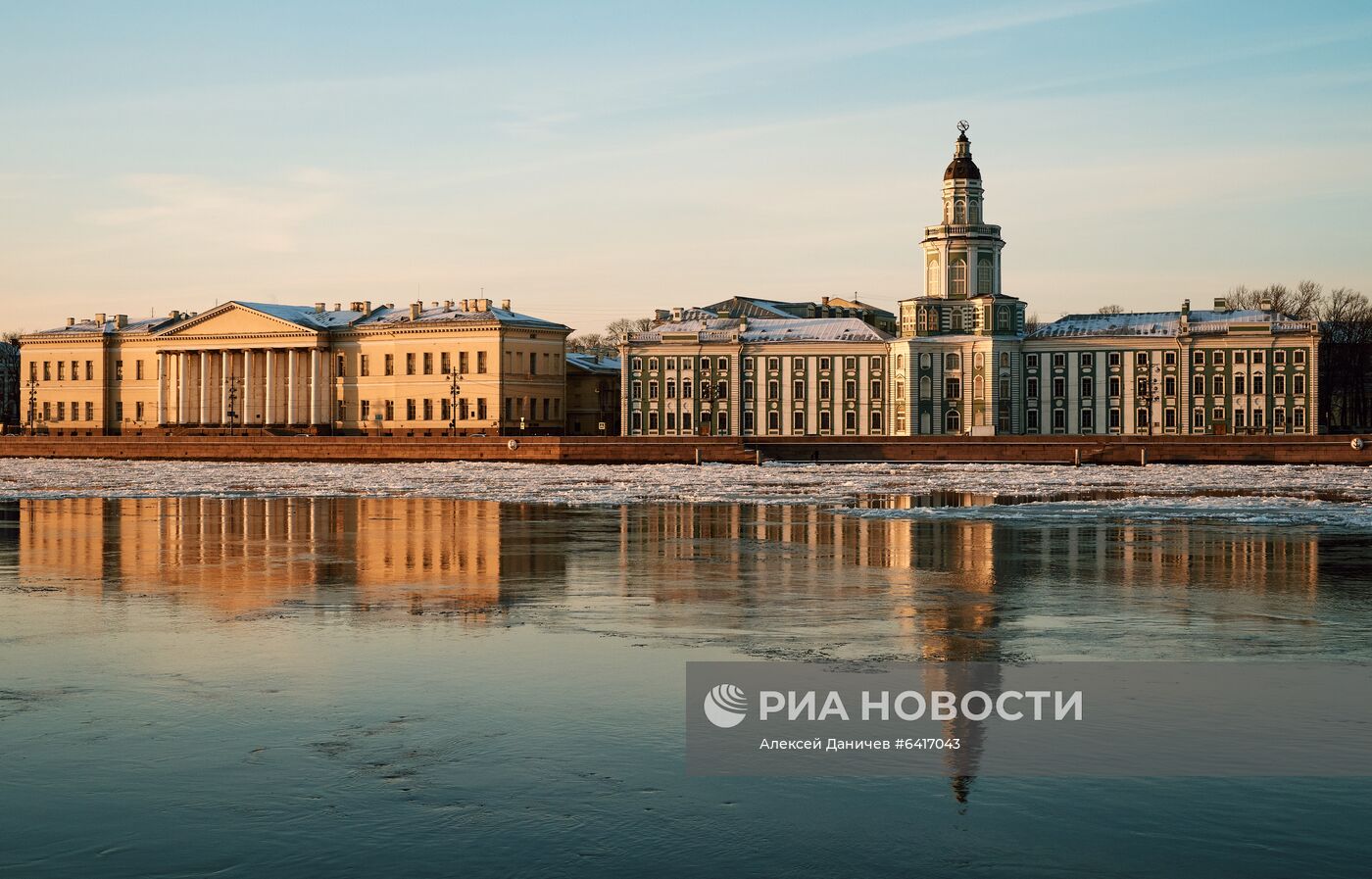 Солнечный день в Санкт-Петербурге