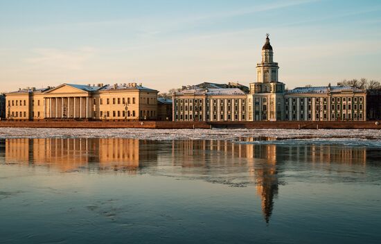 Солнечный день в Санкт-Петербурге