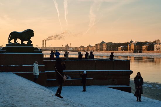 Солнечный день в Санкт-Петербурге