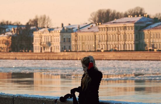 Солнечный день в Санкт-Петербурге