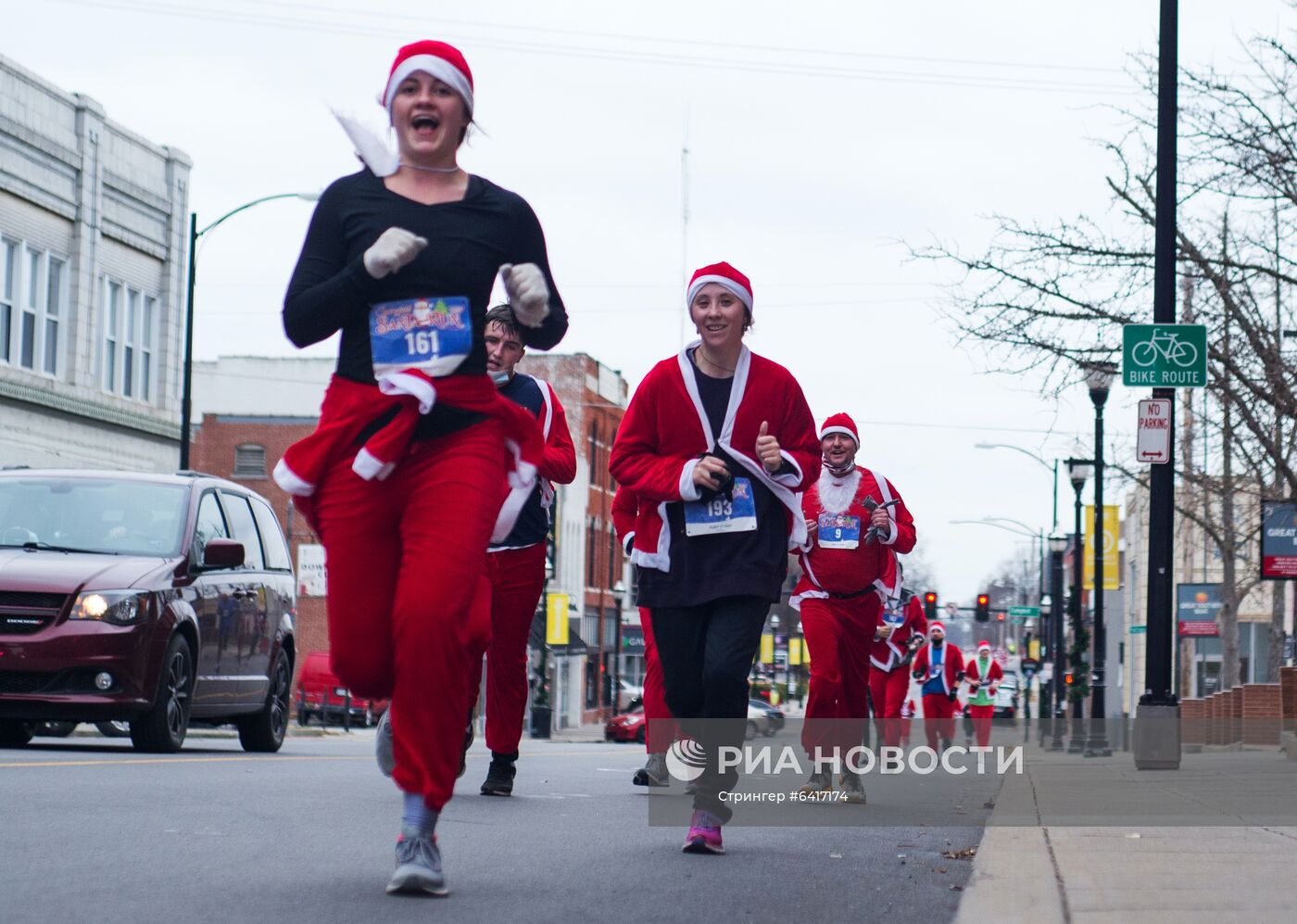 Забег Санта-Клаусов в США