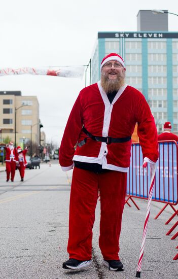 Забег Санта-Клаусов в США