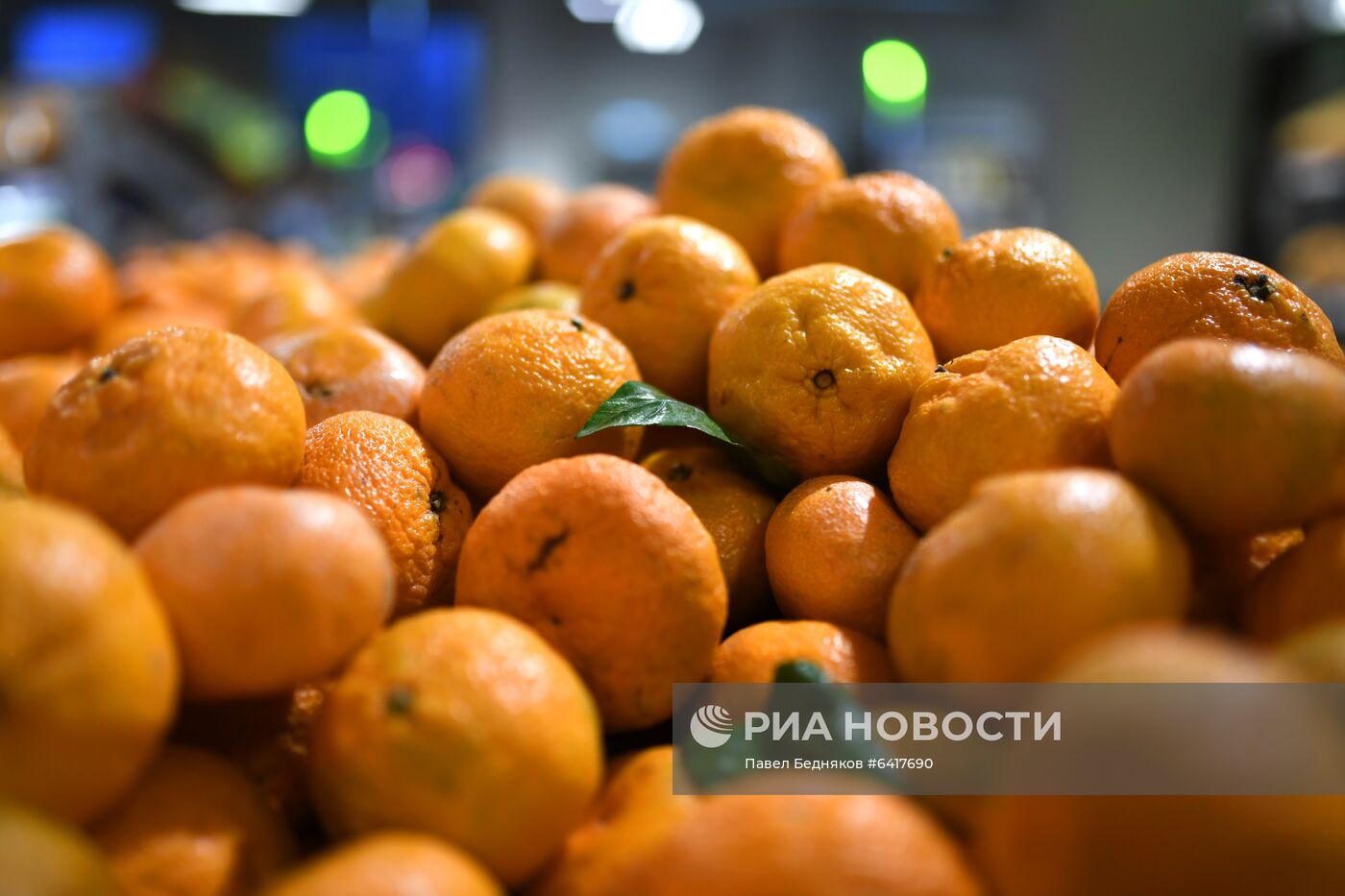 Предновогодняя торговля в магазине "Пятерочка"