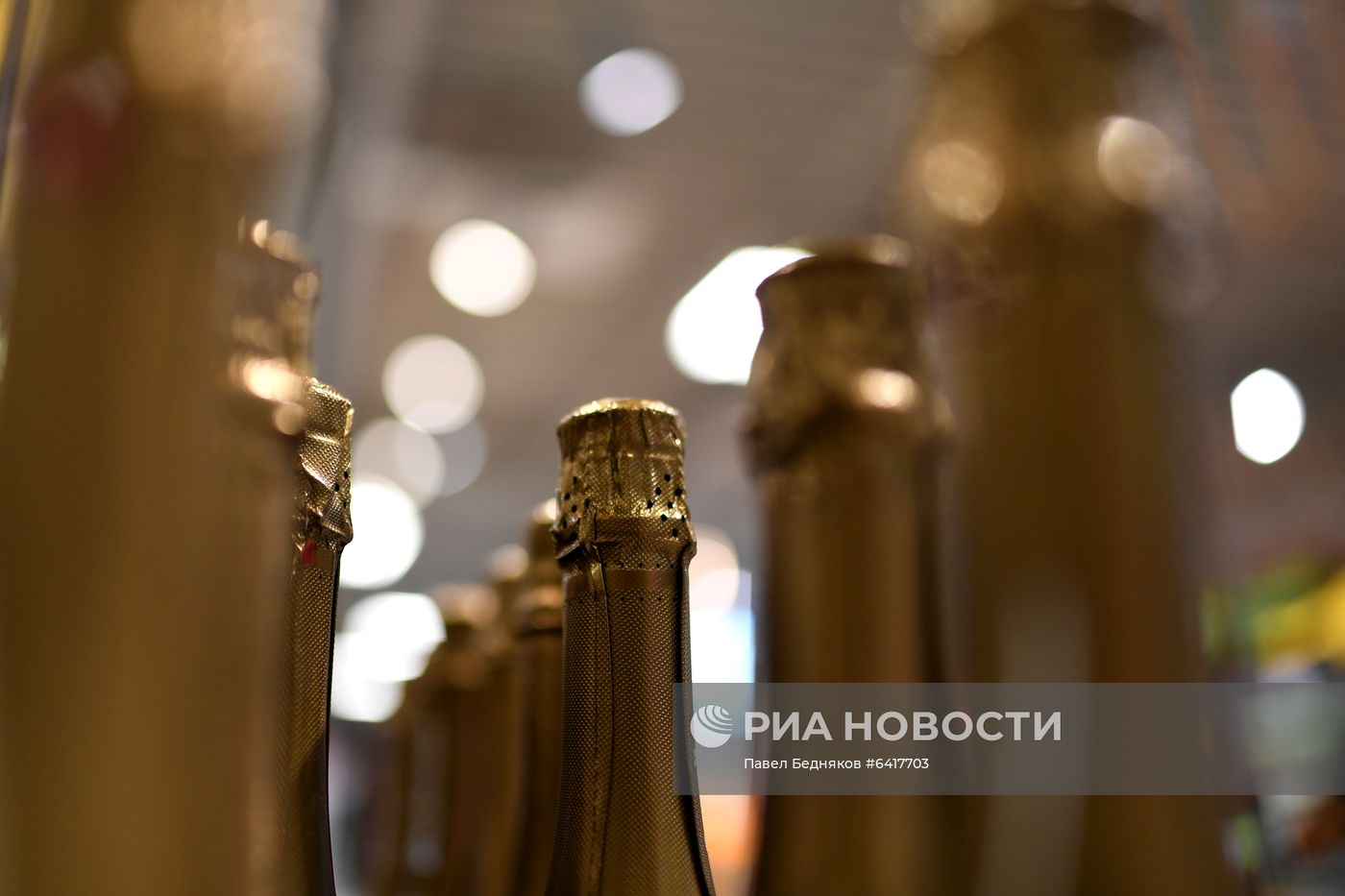 Предновогодняя торговля в магазине "Пятерочка"