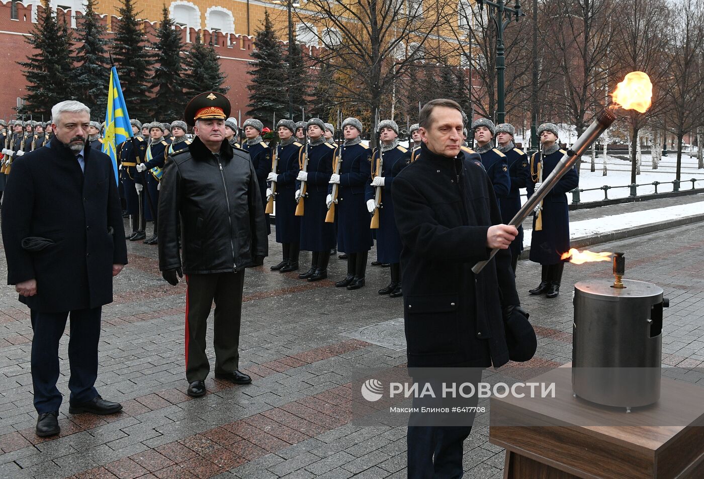 Церемония переноса Вечного огня от Могилы Неизвестного Солдата в Белград