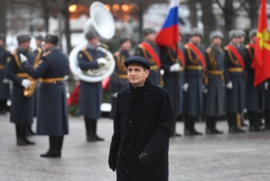 Церемония переноса Вечного огня от Могилы Неизвестного Солдата в Белград