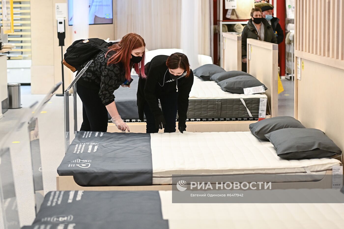 Открытие самого большого магазина IKEA в городском формате