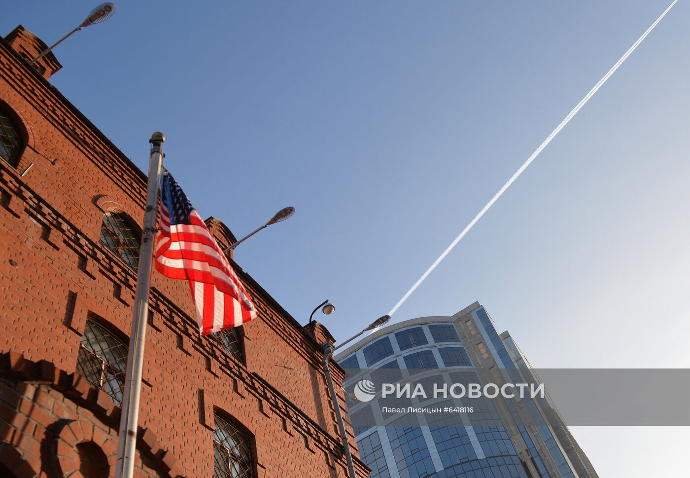 СМИ узнали о возможном закрытии двух консульств США в России