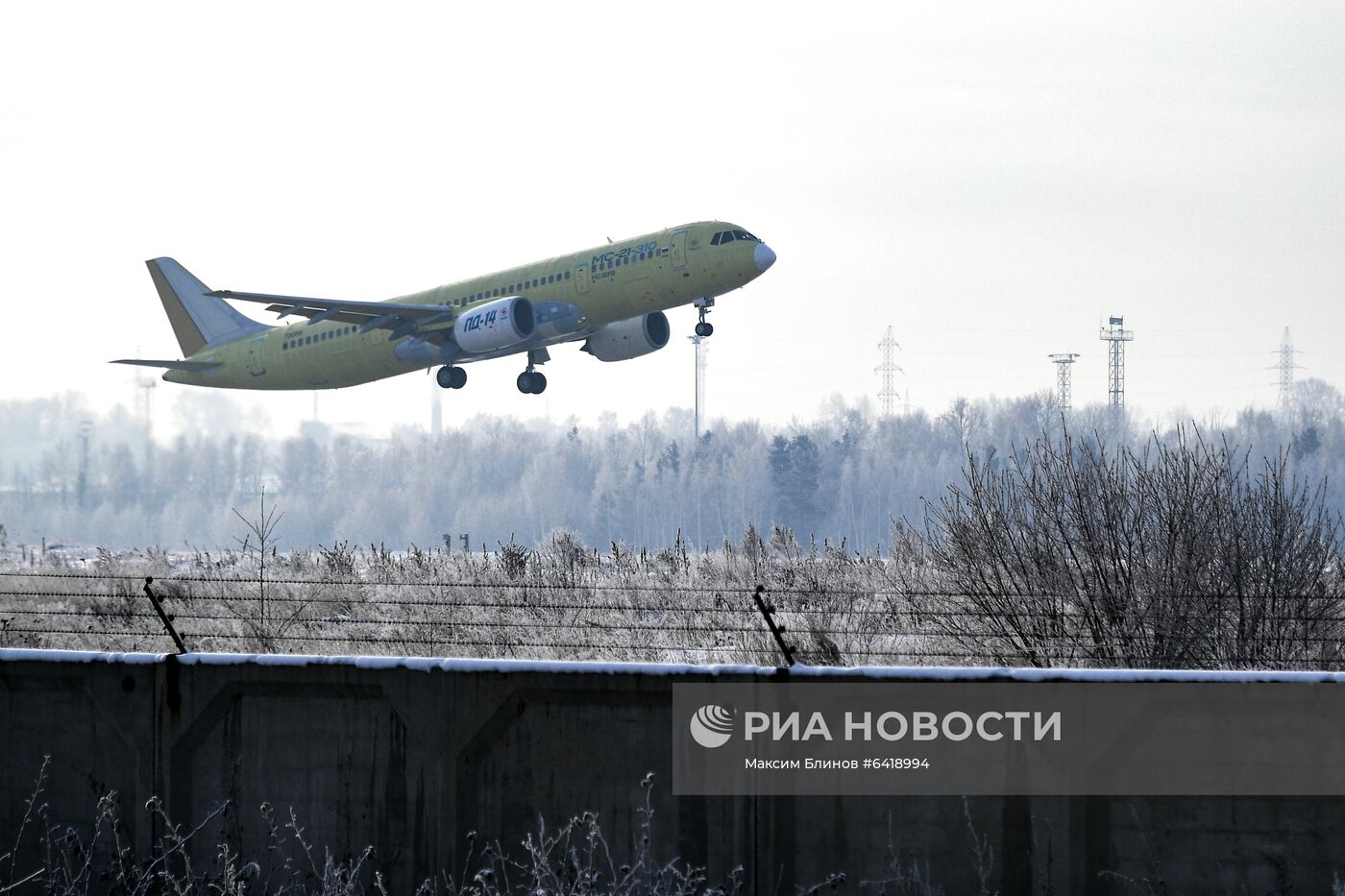 Первый полет  МС-21-310 с новыми российскими двигателями 