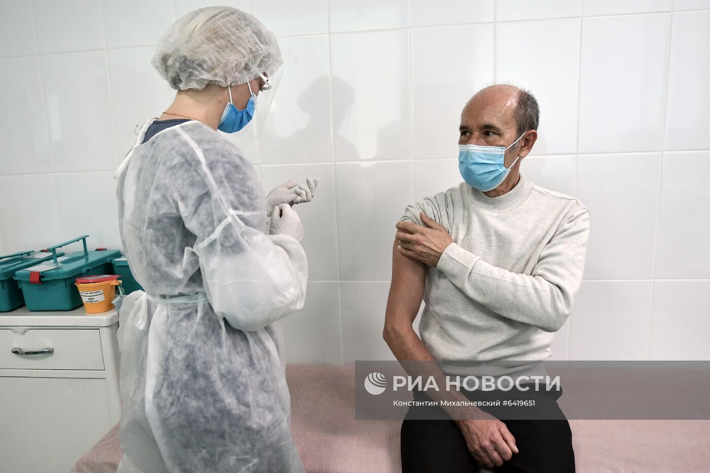 Вакцинация от коронавируса в Крыму