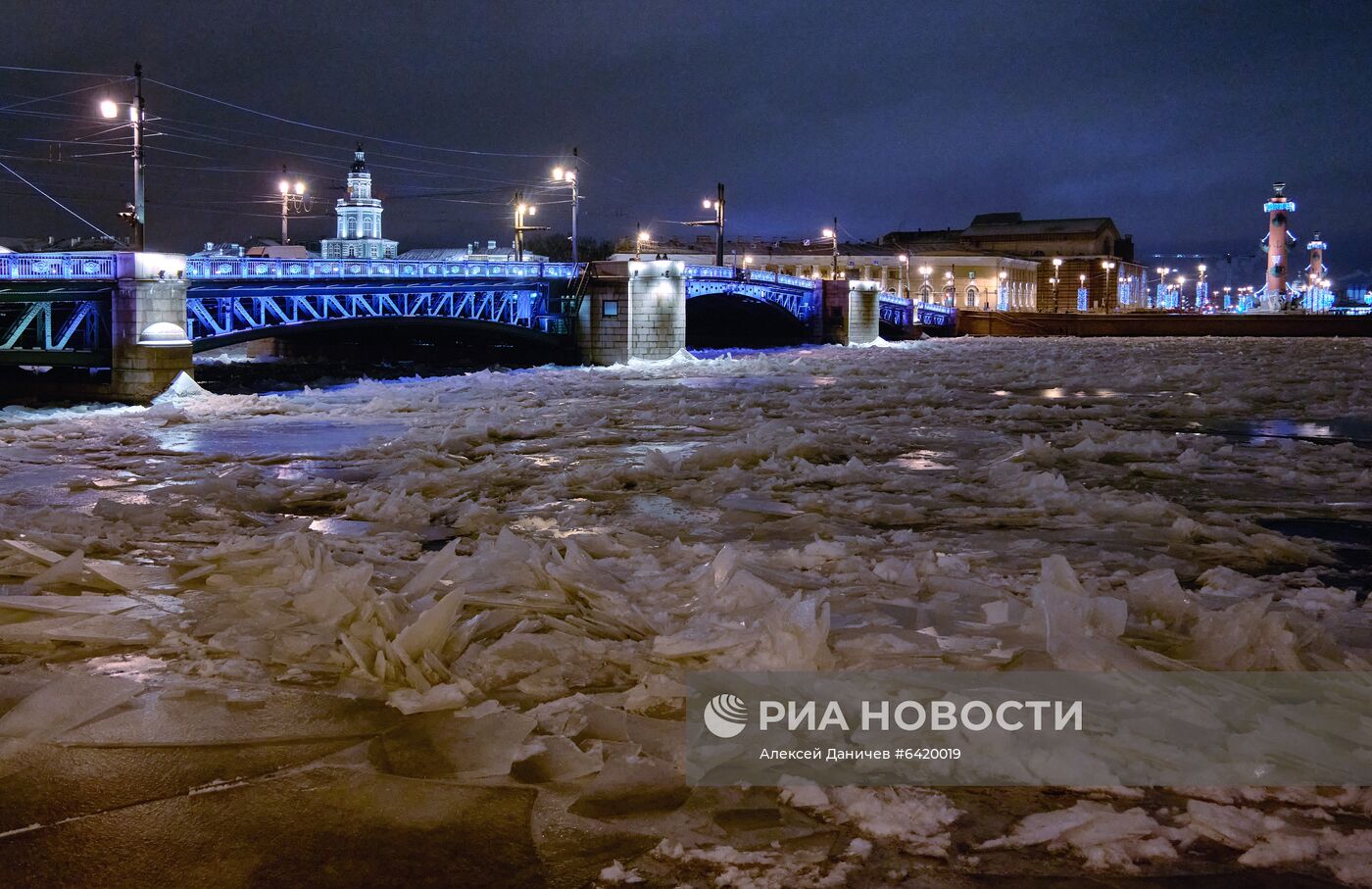 Предновогодний Санкт-Петербург