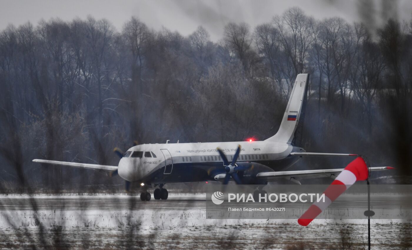 Первый полет нового российского пассажирского самолета Ил-114-300