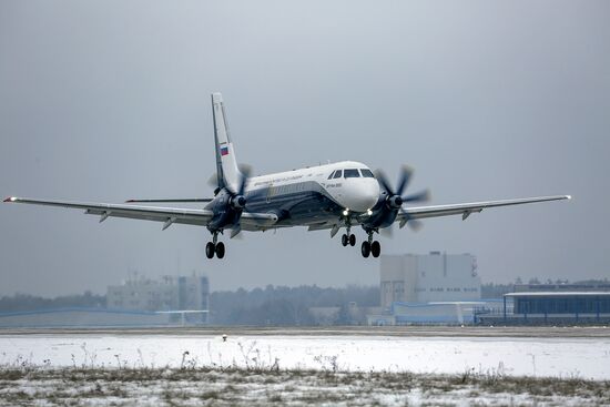 Первый полет нового российского пассажирского самолета Ил-114-300