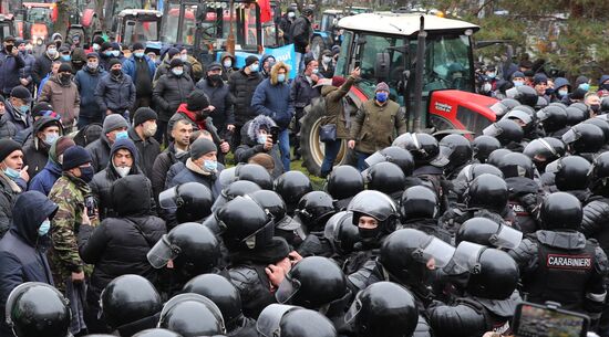 Акция протеста фермеров в Кишиневе