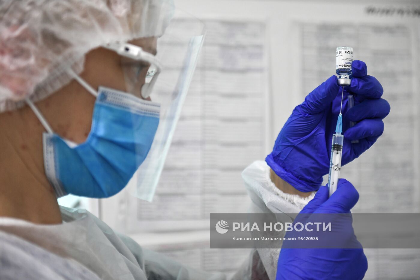 Вакцинация от коронавируса в Крыму