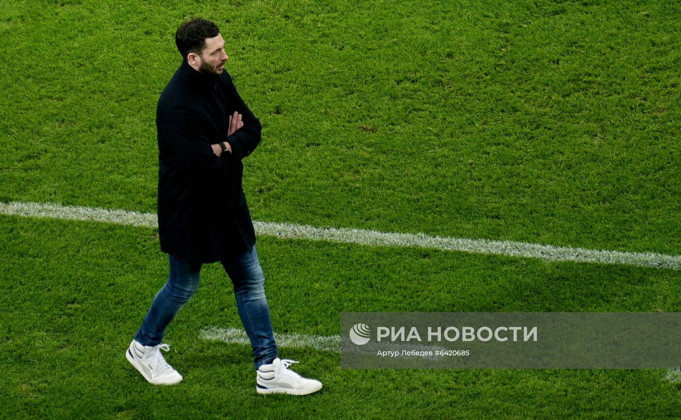 Футбол. РПЛ. Матч "Сочи" - "Динамо"