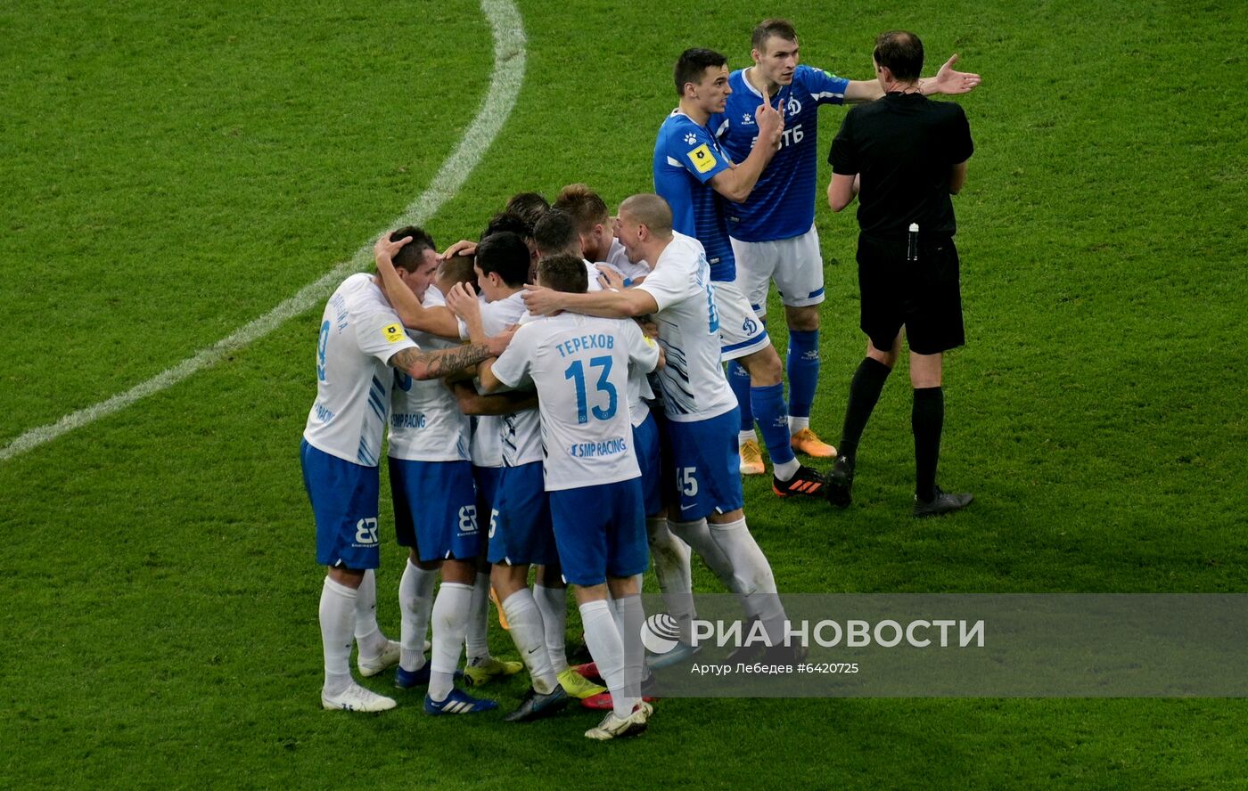 Футбол. РПЛ. Матч "Сочи" - "Динамо"