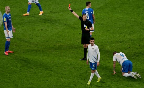 Футбол. РПЛ. Матч "Сочи" - "Динамо"