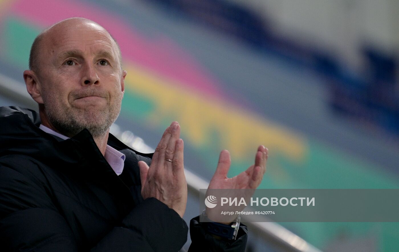 Футбол. РПЛ. Матч "Сочи" - "Динамо"