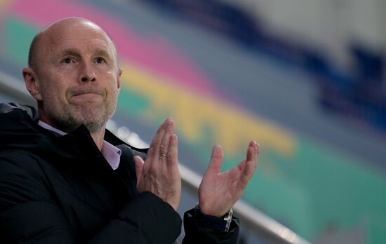 Футбол. РПЛ. Матч "Сочи" - "Динамо"