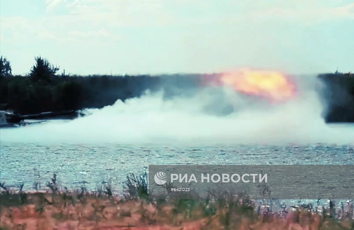 Испытания плавающего танка "Спрут-СДМ1"