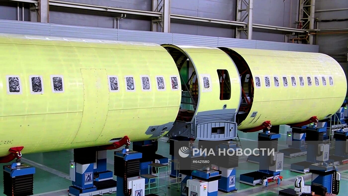 Производство нового российского самолета Ил-114-300