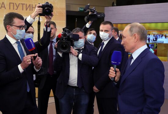 Ежегодная пресс-конференция президента РФ В. Путина