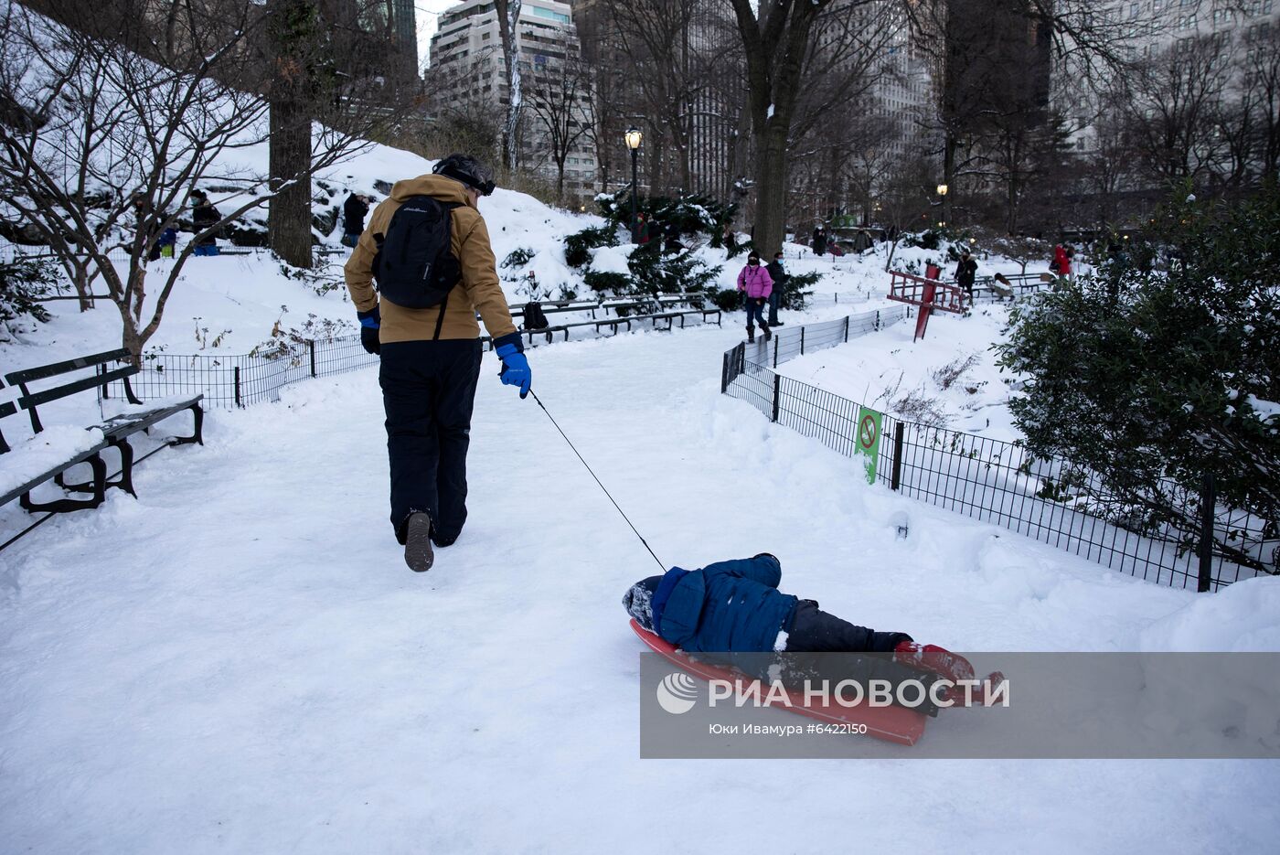 Снегопад в Нью-Йорке