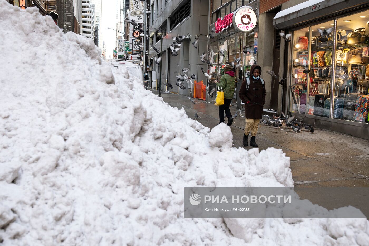 Снегопад в Нью-Йорке