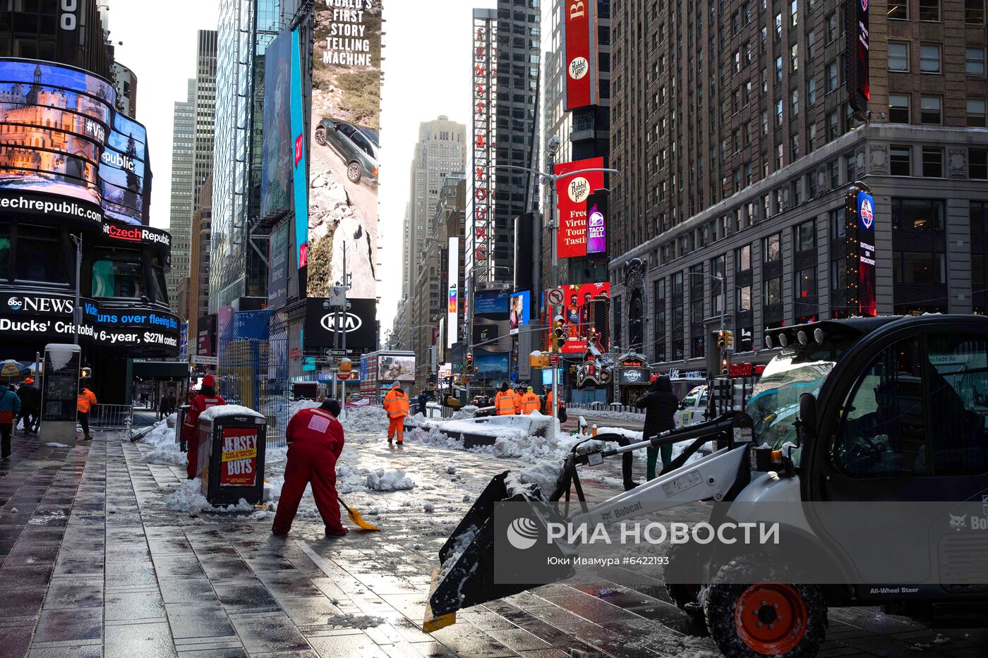 Снегопад в Нью-Йорке