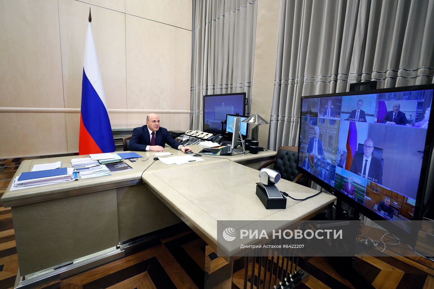 Премьер-министр РФ М. Мишустин провел совещание с вице-премьерами РФ