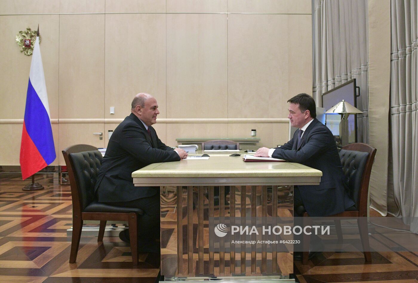 Премьер-министр РФ М. Мишустин провел встречу с губернатором Московской области А. Воробьевым 