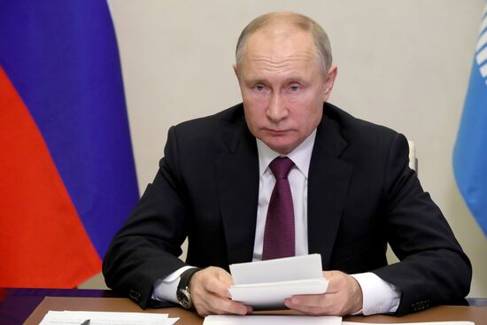 Президент РФ В. Путин принял участие в онлайн-заседании Совета глав государств СНГ 