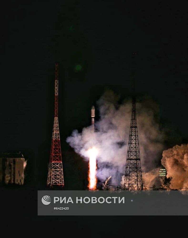 Пуск ракеты-носителя "Союз-2.1б" с космодрома Восточный