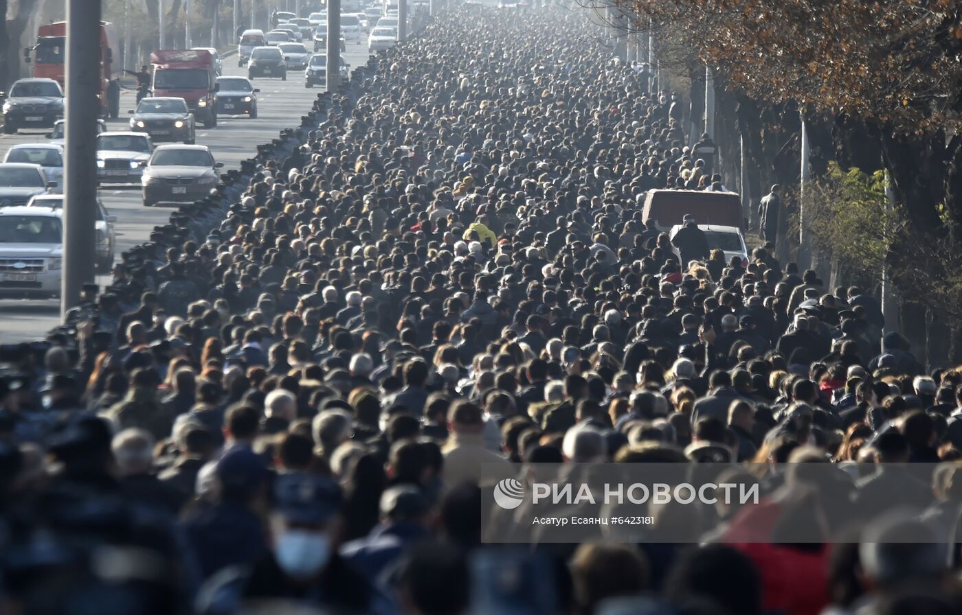 Траурное шествие в Ереване