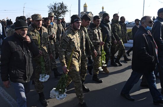 Траурное шествие в Ереване