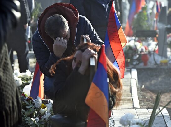 Траурное шествие в Ереване